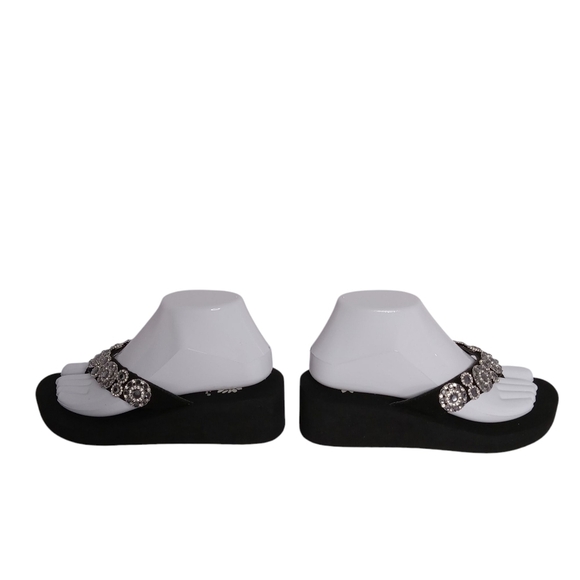 YELLOW BOX‎ BLK. AND SILVER SANDALS SIZE 7 LEATHER UPPER WITH BLING VGC - Picture 8 of 11